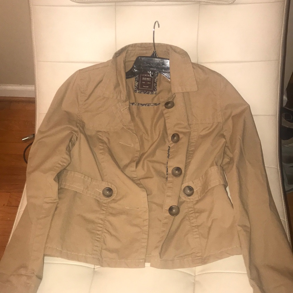Old navy women’s medium button down light jacket